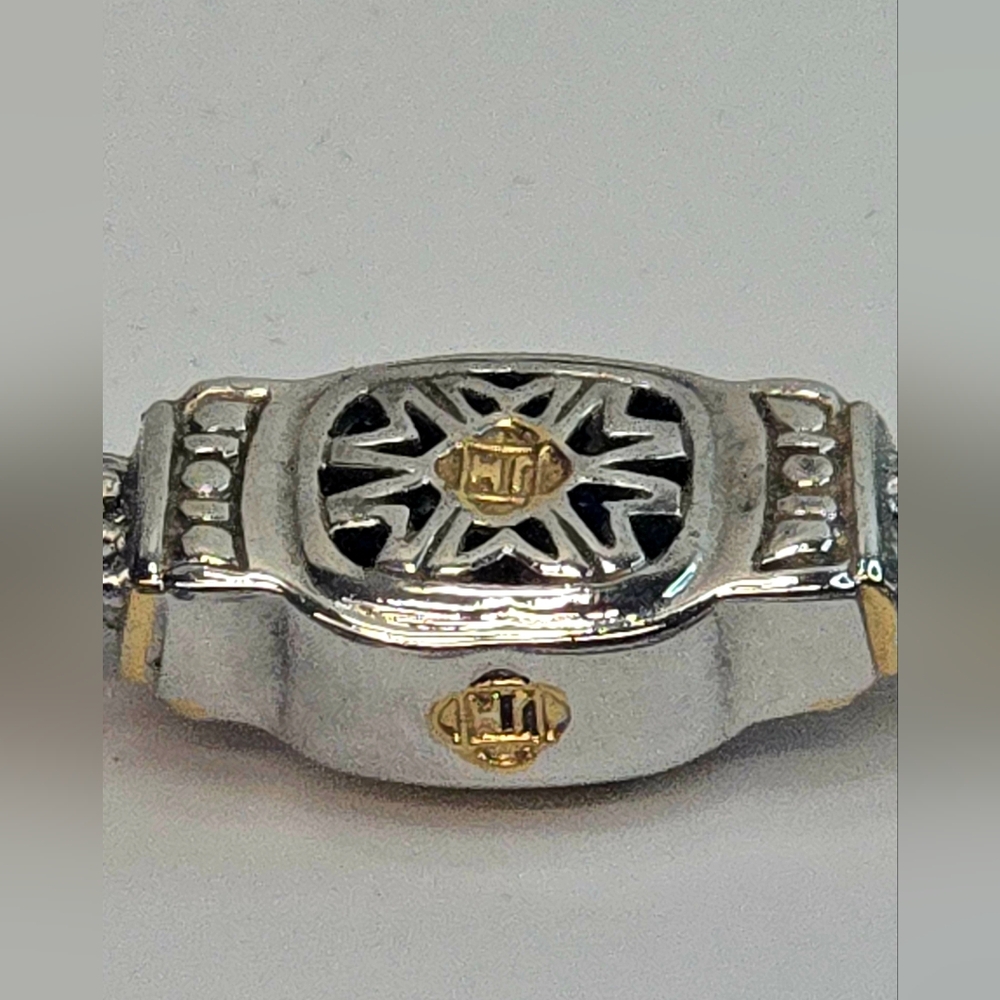John Medeiros Sophisticated Silver and Gold Women's Bracelet - Picture 6 of 11